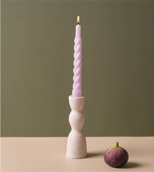 We connect ads to your pipeline.